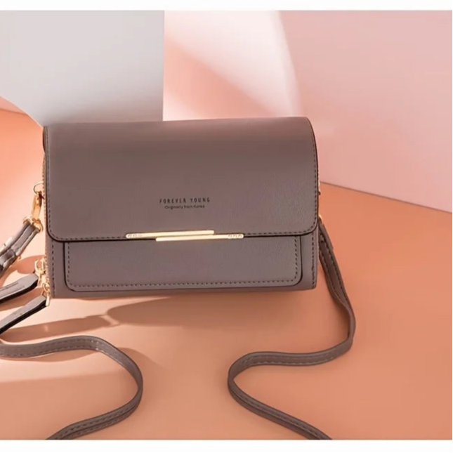 “Elegant Women’s Wallet – Premium Quality”